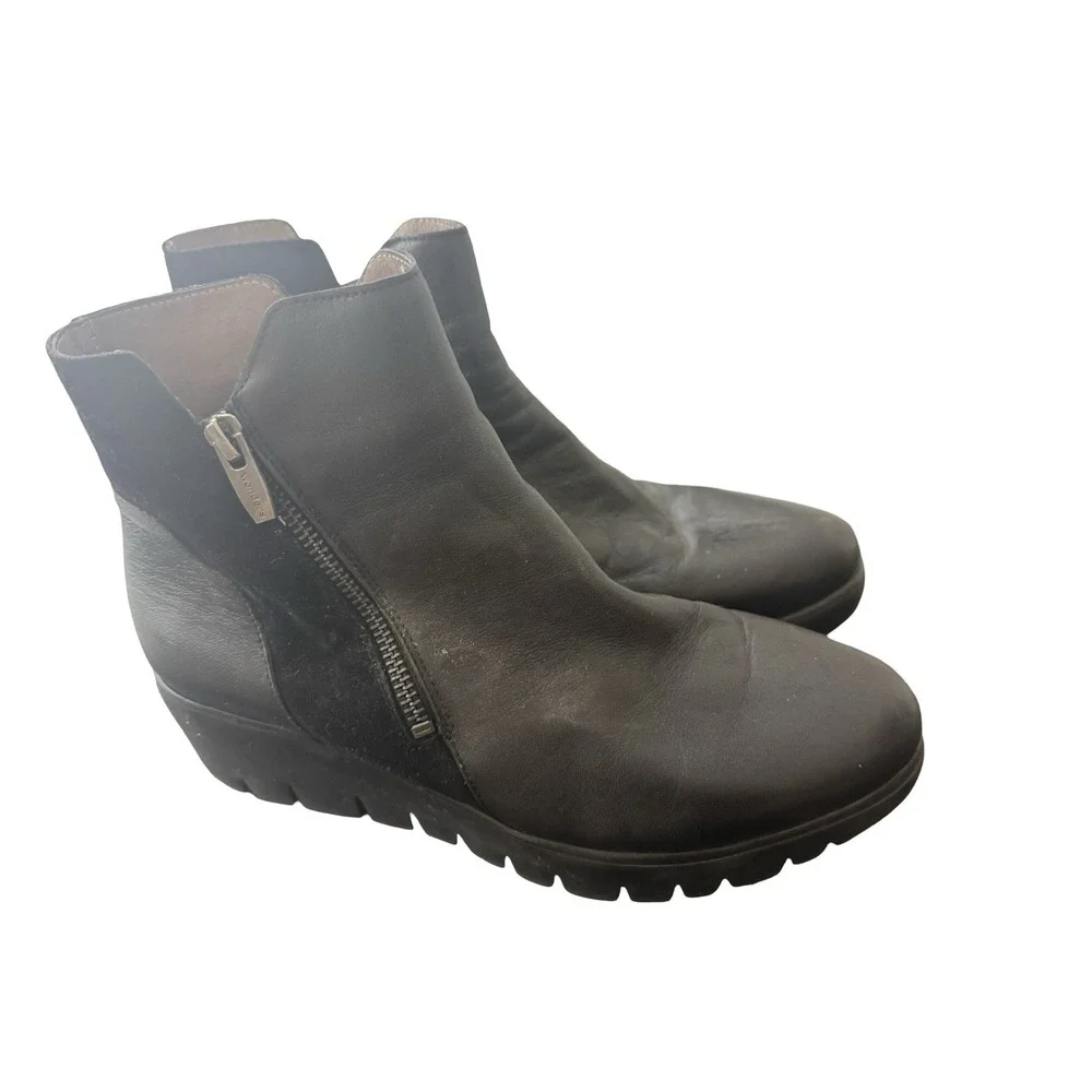 Wonders Fly Ankle Zip Booties Black Soft Leather Wedge Womens Size 39 9